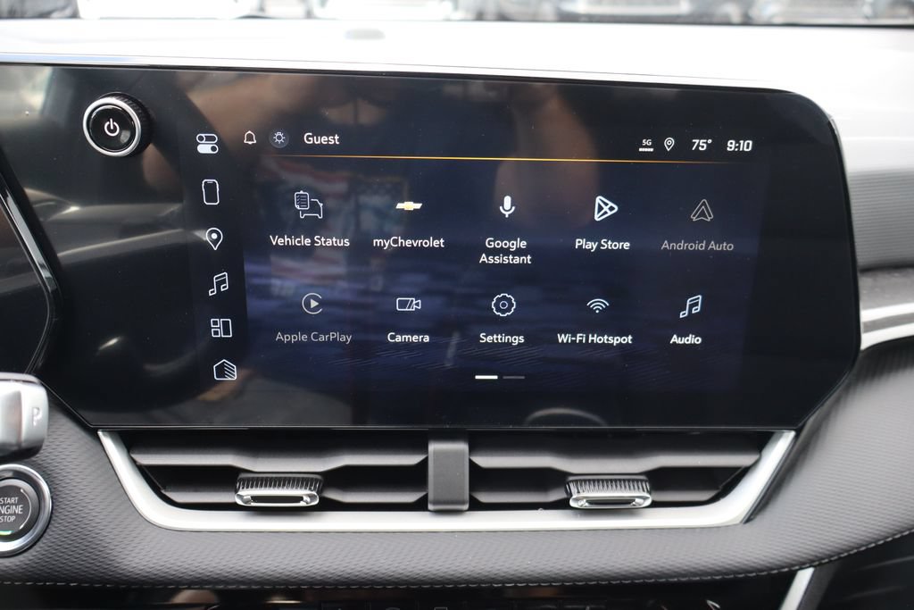 New 2027 Chevrolet Equinox LT FWD image 12