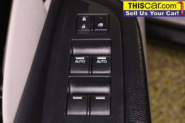 Used 2017 Honda Pilot Touring image 37