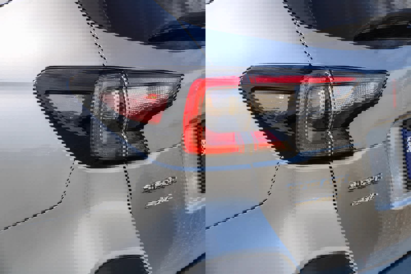 Used 2023 Subaru Outback Premium image 11