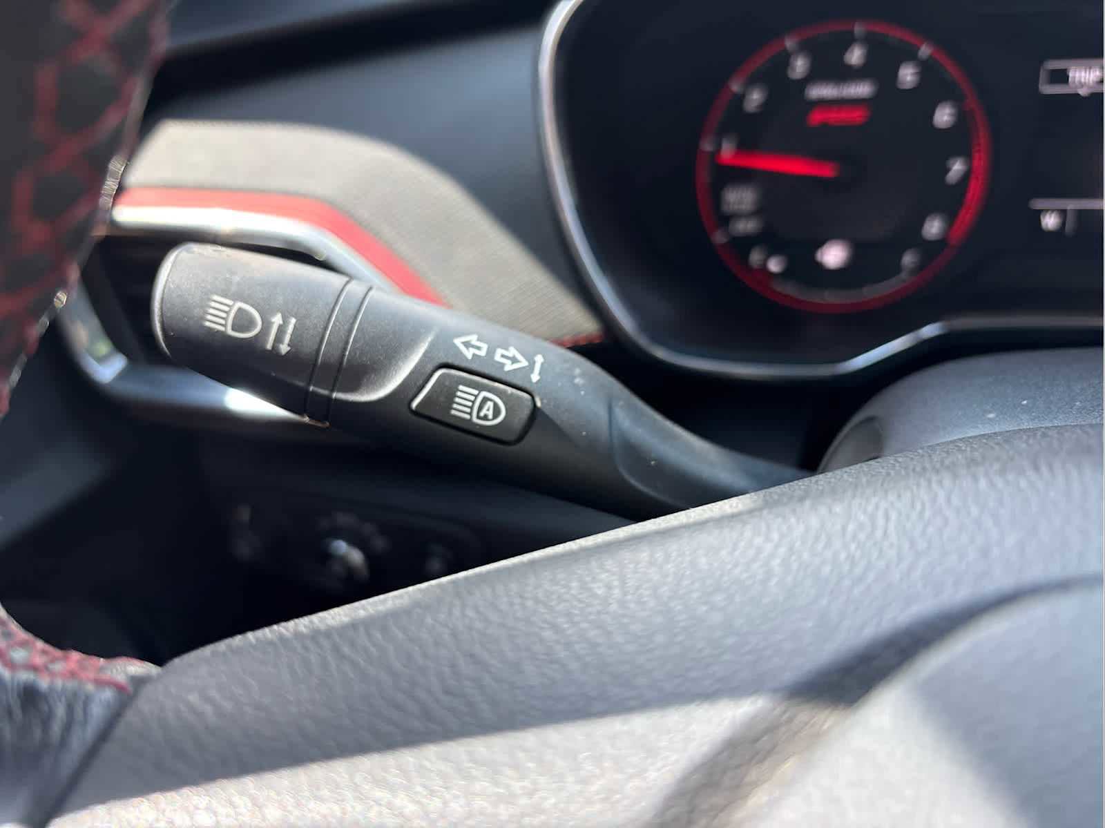 Used 2021 Chevrolet TrailBlazer RS w/ Convenience Package image 25