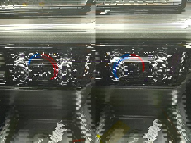 New 2026 GMC Sierra 1500 SLT w/ SLT Premium Plus Package image 9