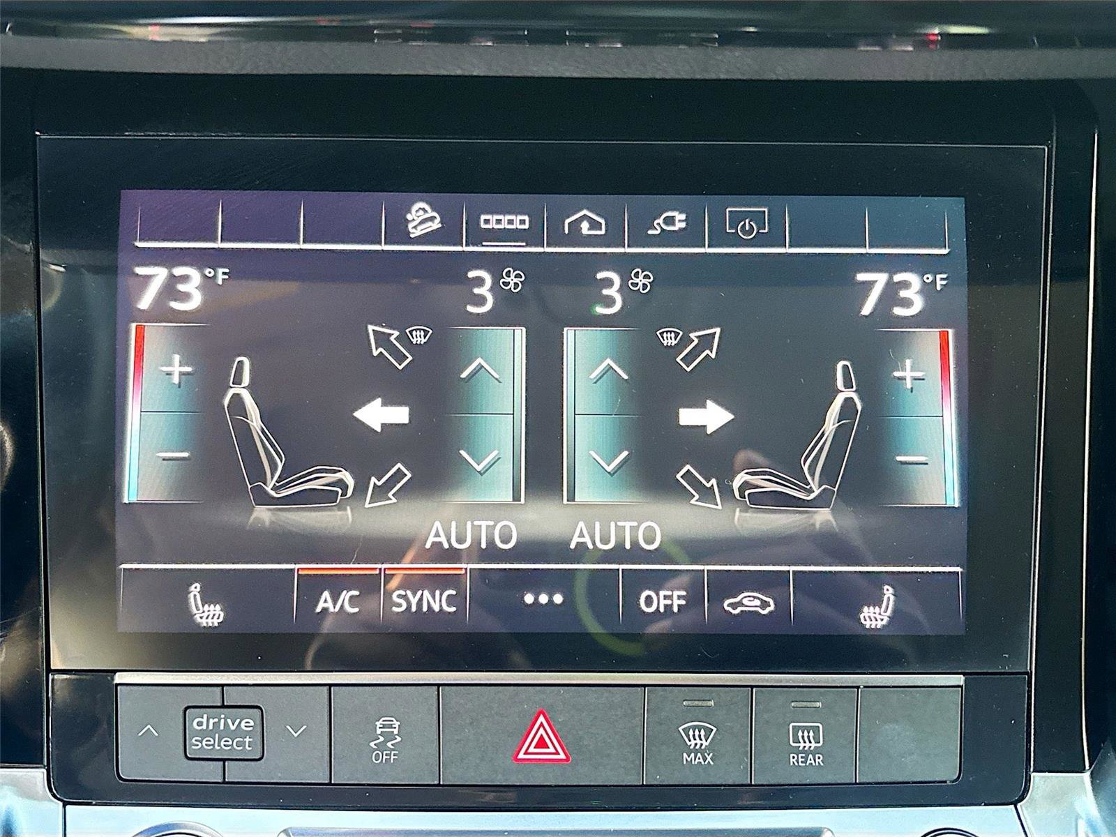 Used 2021 Audi e-tron Premium w/ Convenience Plus Package image 16