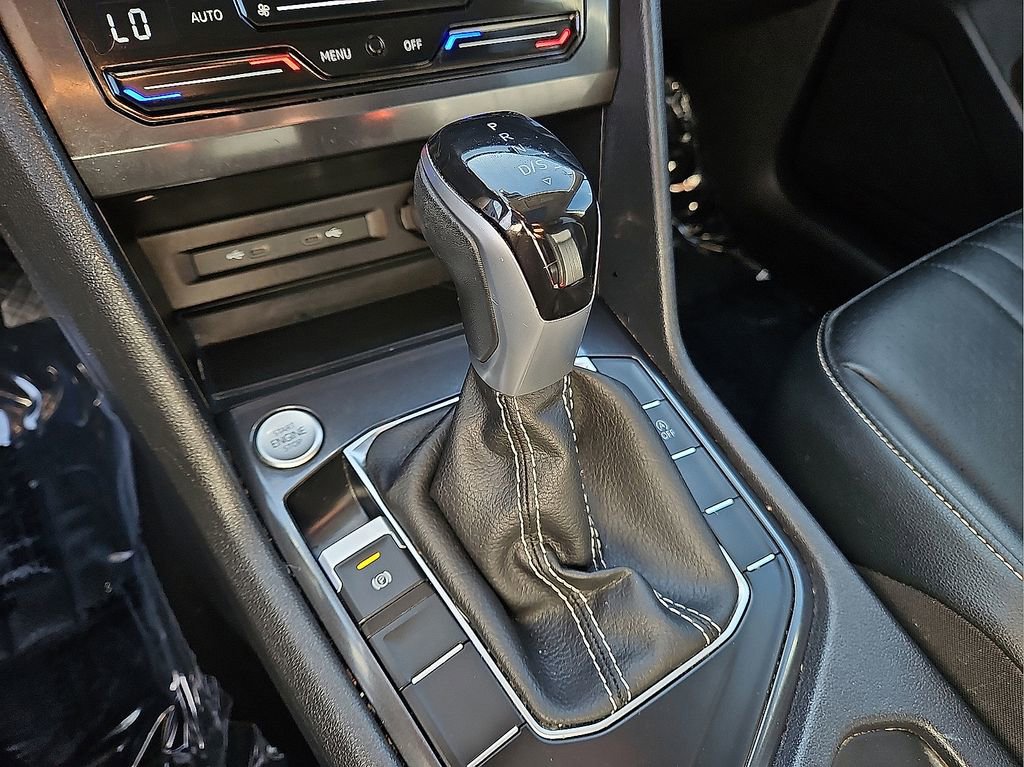 Used 2023 Volkswagen Tiguan SE FWD image 25