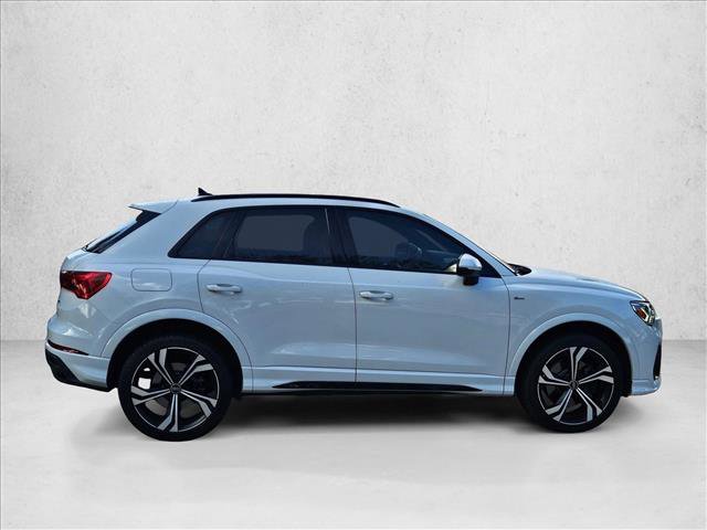 Used 2024 Audi Q3 2.0T Premium Plus image 4