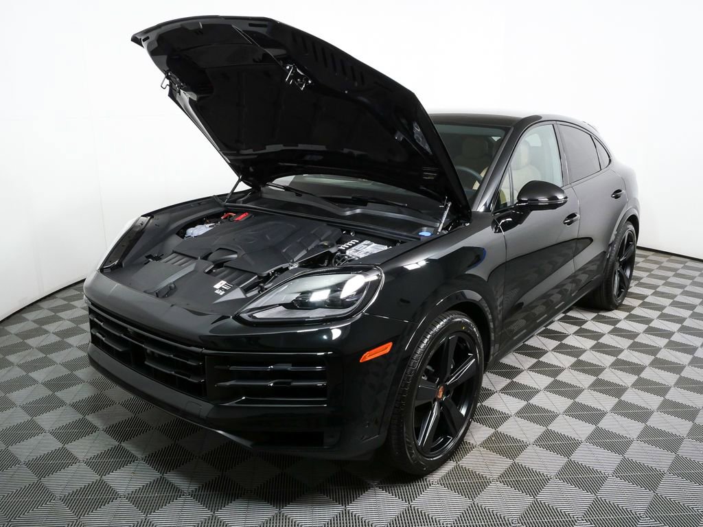 New 2026 Porsche Cayenne Coupe image 34
