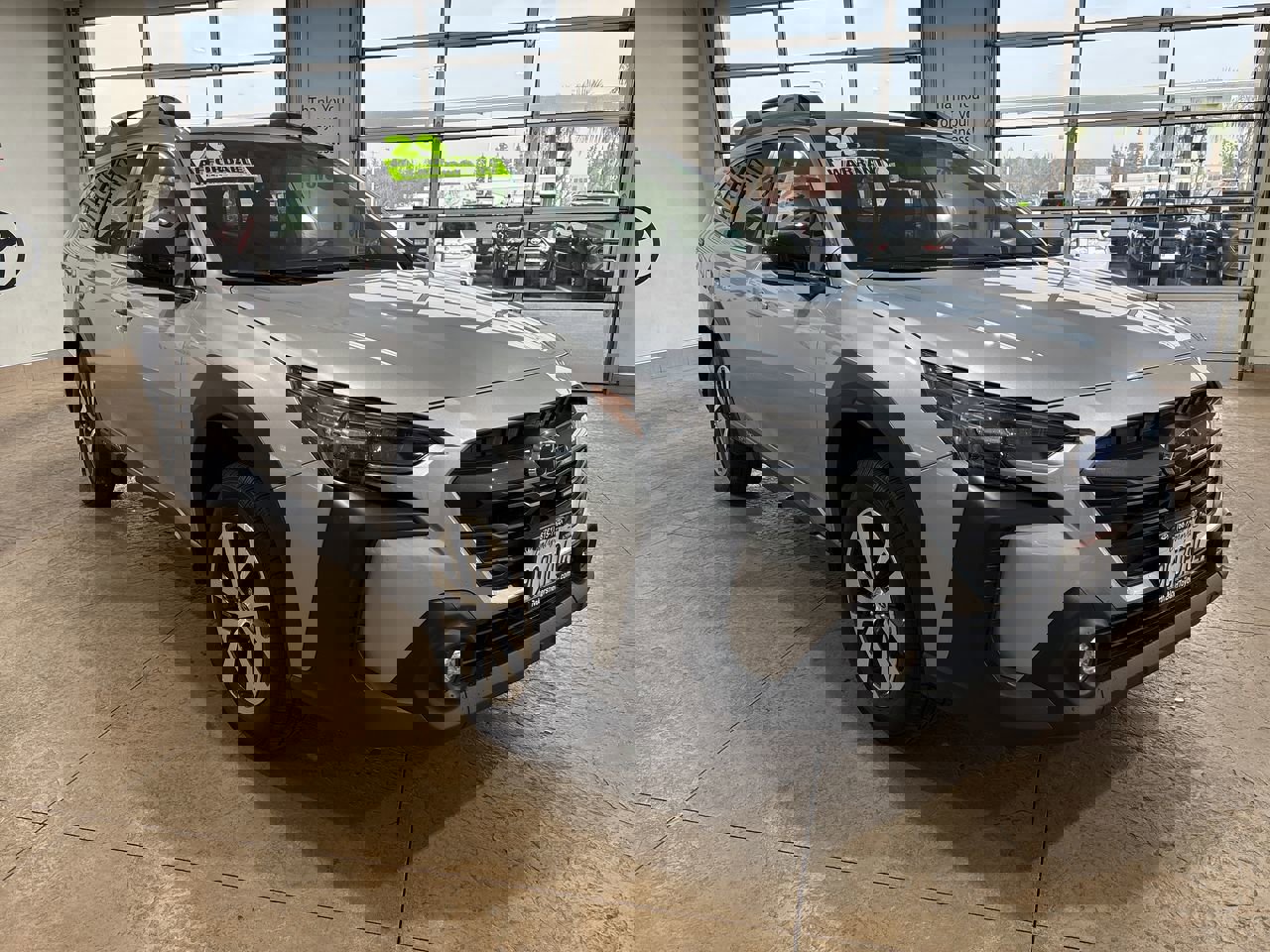 Used 2024 Subaru Outback Premium image 4