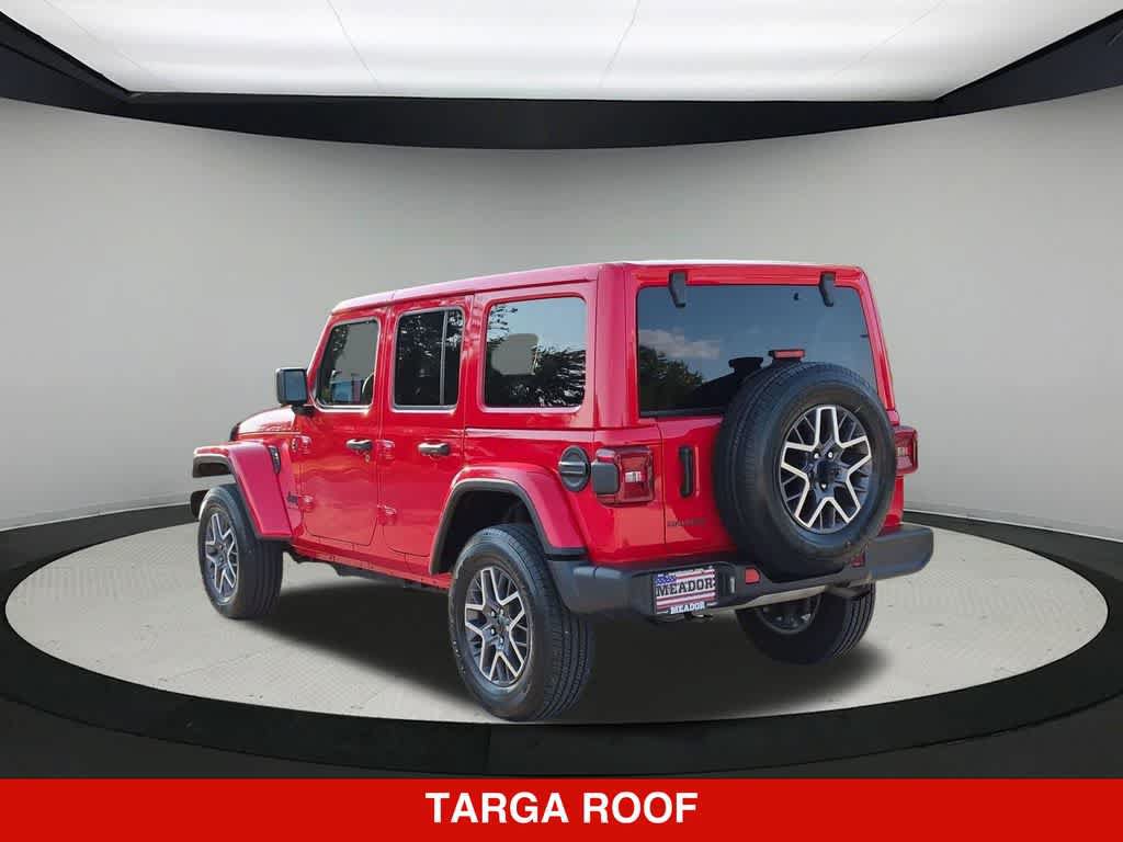 Used 2026 Jeep Wrangler Unlimited Sahara AWD/4WD image 4