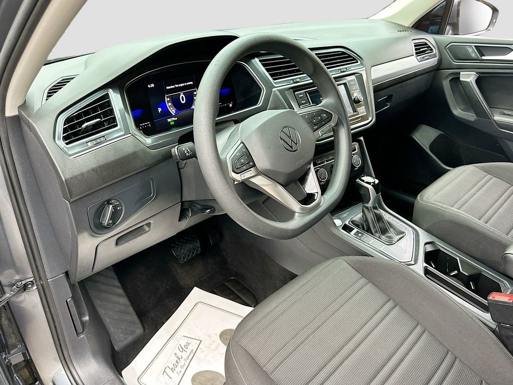 Used 2023 Volkswagen Tiguan S image 9