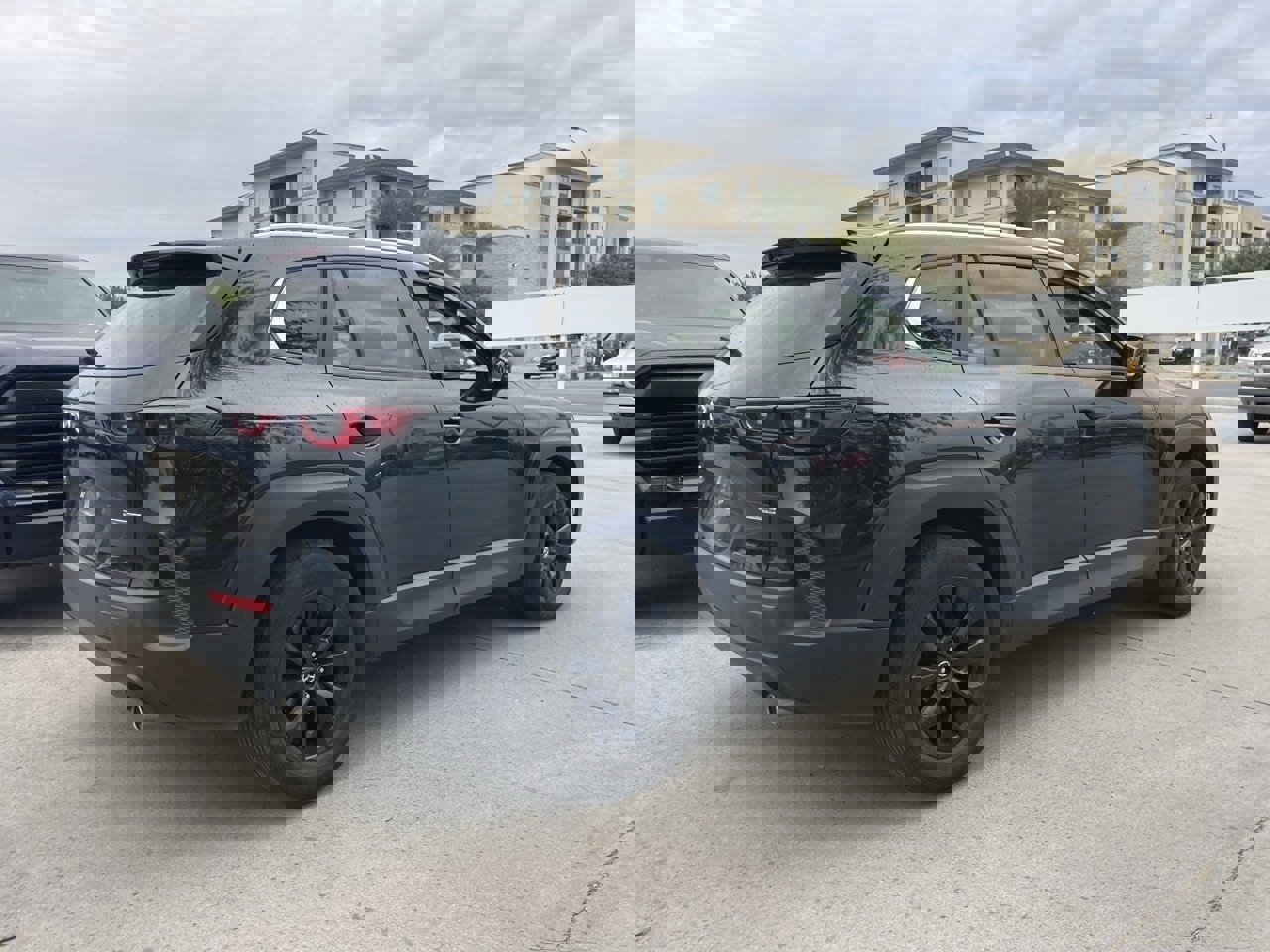 Used 2024 MAZDA CX-50 AWD 2.5 S w/ Premium Package image 2