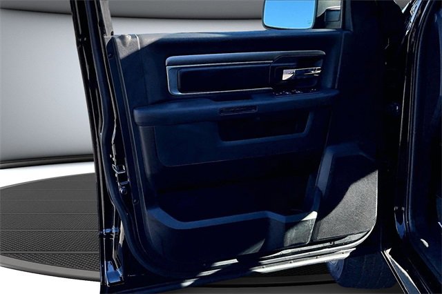 Used 2024 RAM 1500 Classic Warlock image 21