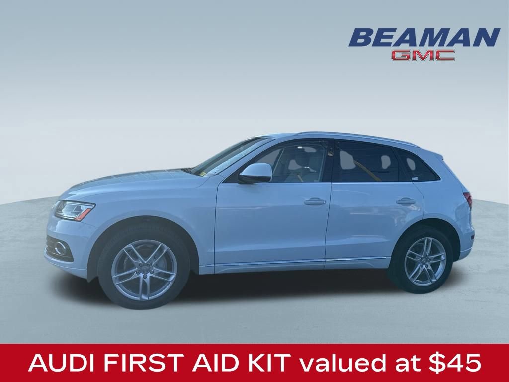 Used 2016 Audi Q5 2.0T Premium Plus w/ Technology Package image 4