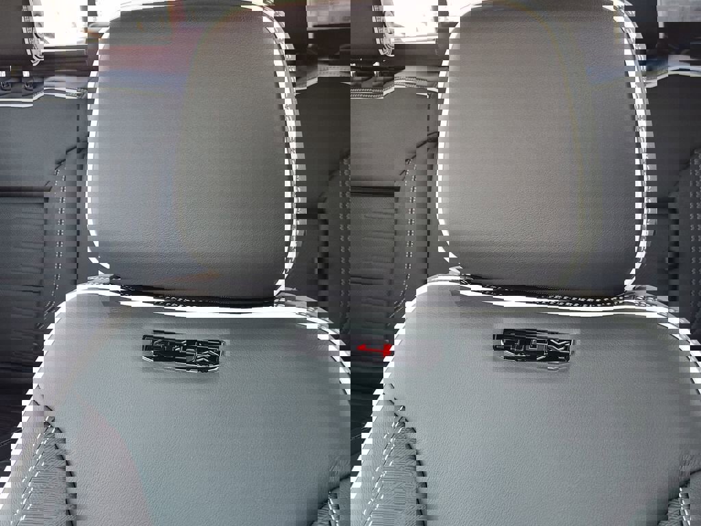 New 2026 GMC Sierra 1500 AT4X image 17