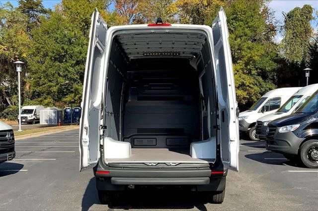 New 2026 Mercedes-Benz Sprinter 144 Cargo image 4