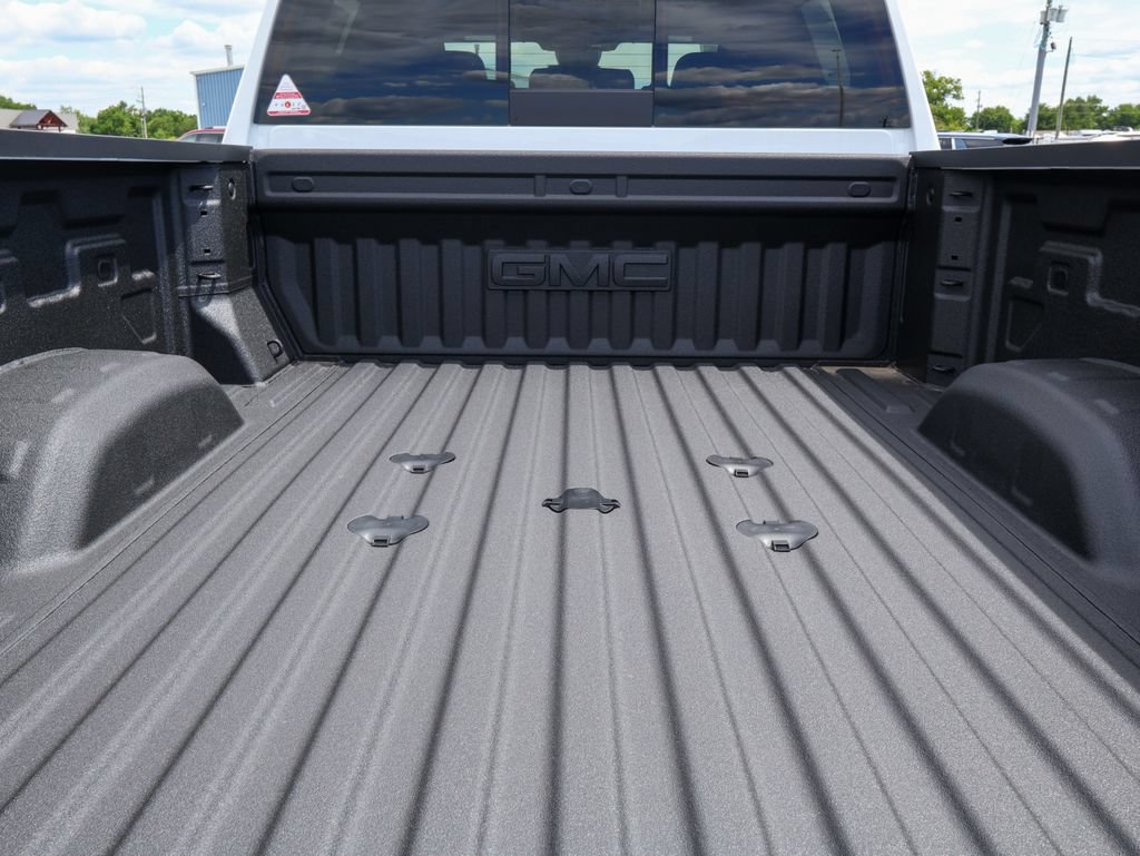 New 2026 GMC Sierra 2500 AT4 w/ AT4 Premium Plus Package AWD/4WD image 6