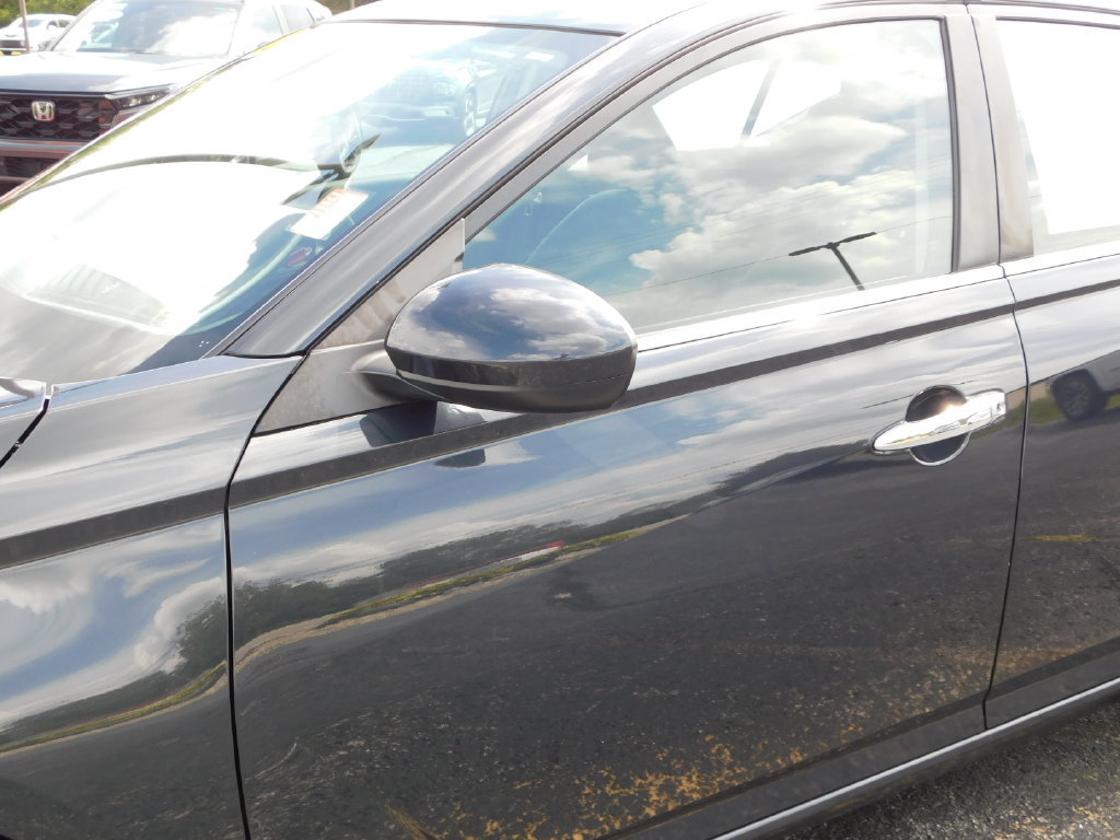 Used 2022 Nissan Altima 2.5 SV AWD/4WD image 11