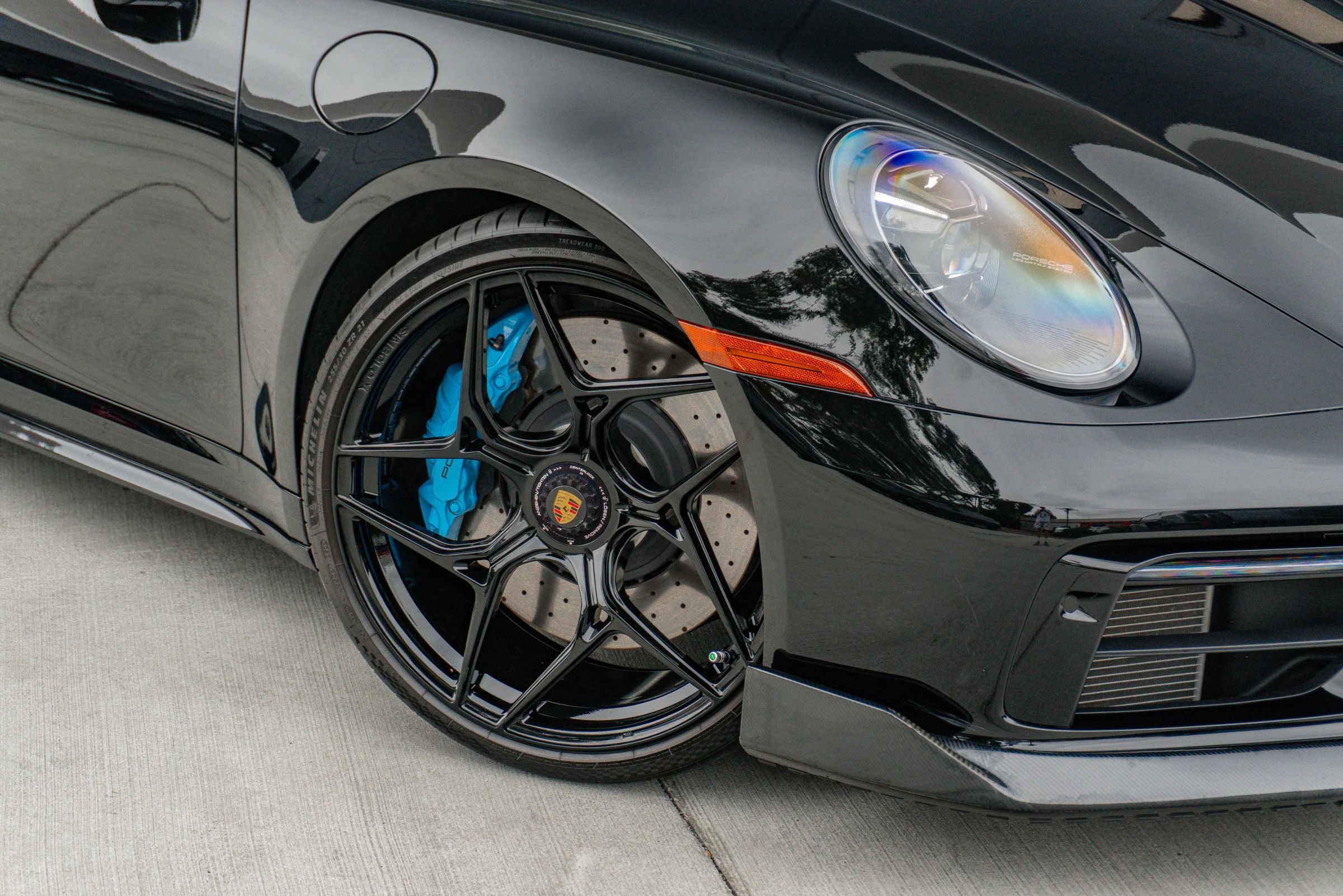 Used 2022 Porsche 911 Carrera 4 GTS w/ Premium Package AWD/4WD image 32