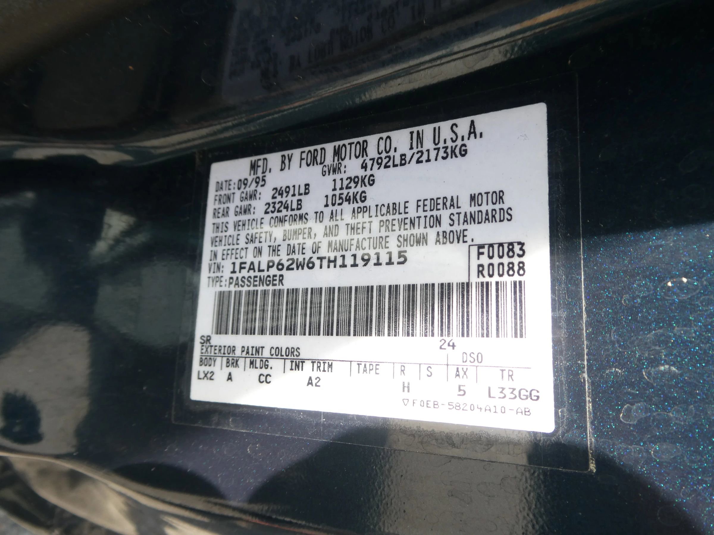 Used 1996 Ford Thunderbird LX RWD image 10