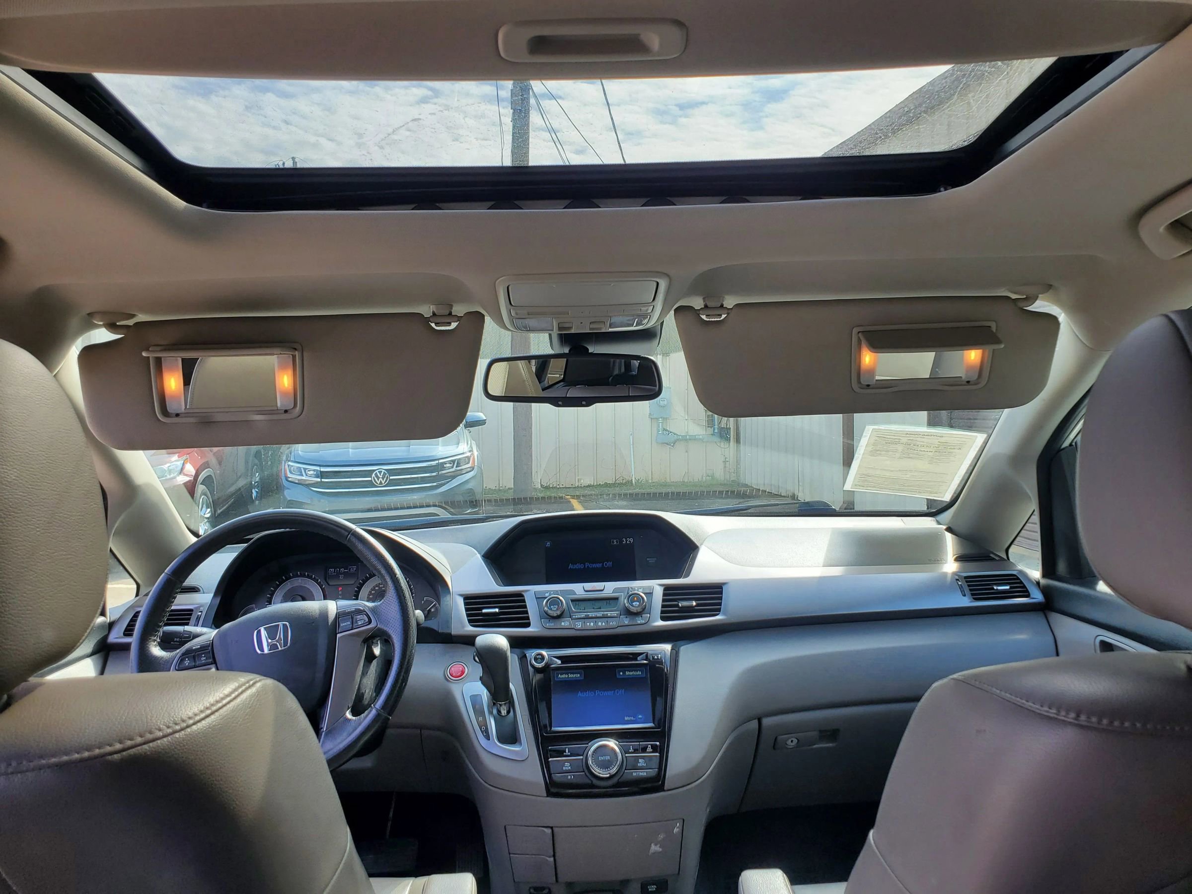 Used 2015 Honda Odyssey EX-L image 30