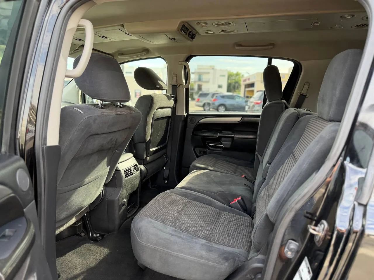 Used 2012 Nissan Armada SV w/ Driver Pkg image 22