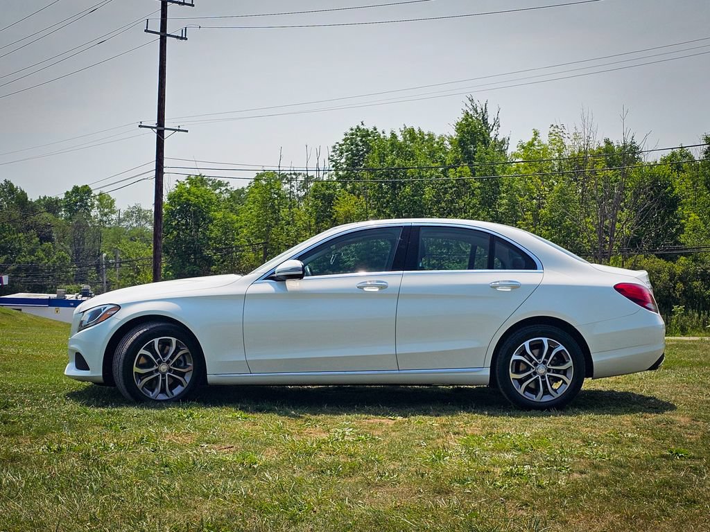 Used 2017 Mercedes-Benz C 300 4MATIC Sedan image 6