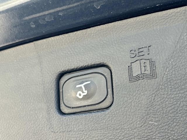 Certified 2024 Ford Edge SEL w/ Convenience Package AWD/4WD image 25