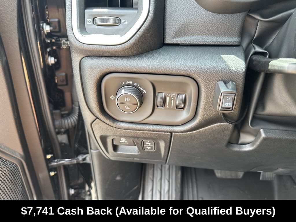 New 2026 RAM 1500 Lone Star AWD/4WD image 37