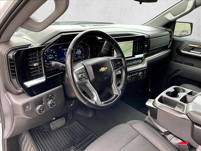 Used 2023 Chevrolet Silverado 1500 LT image 14
