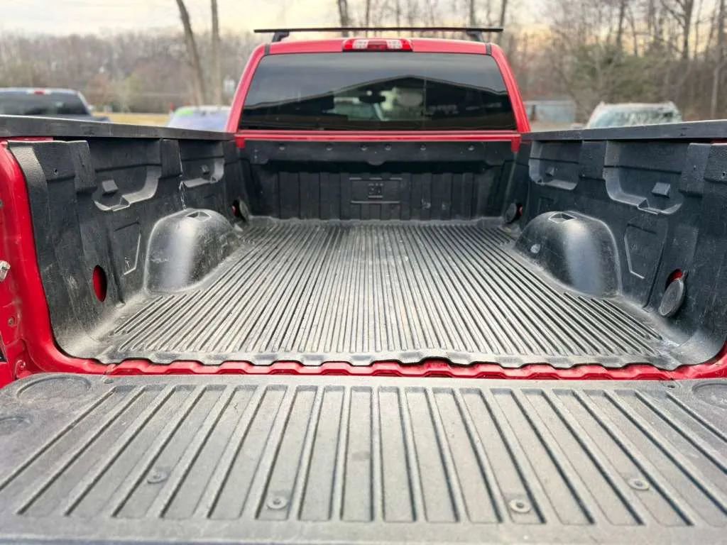 Used 2015 Chevrolet Silverado 1500 LT w/ LT Convenience Package AWD/4WD image 10