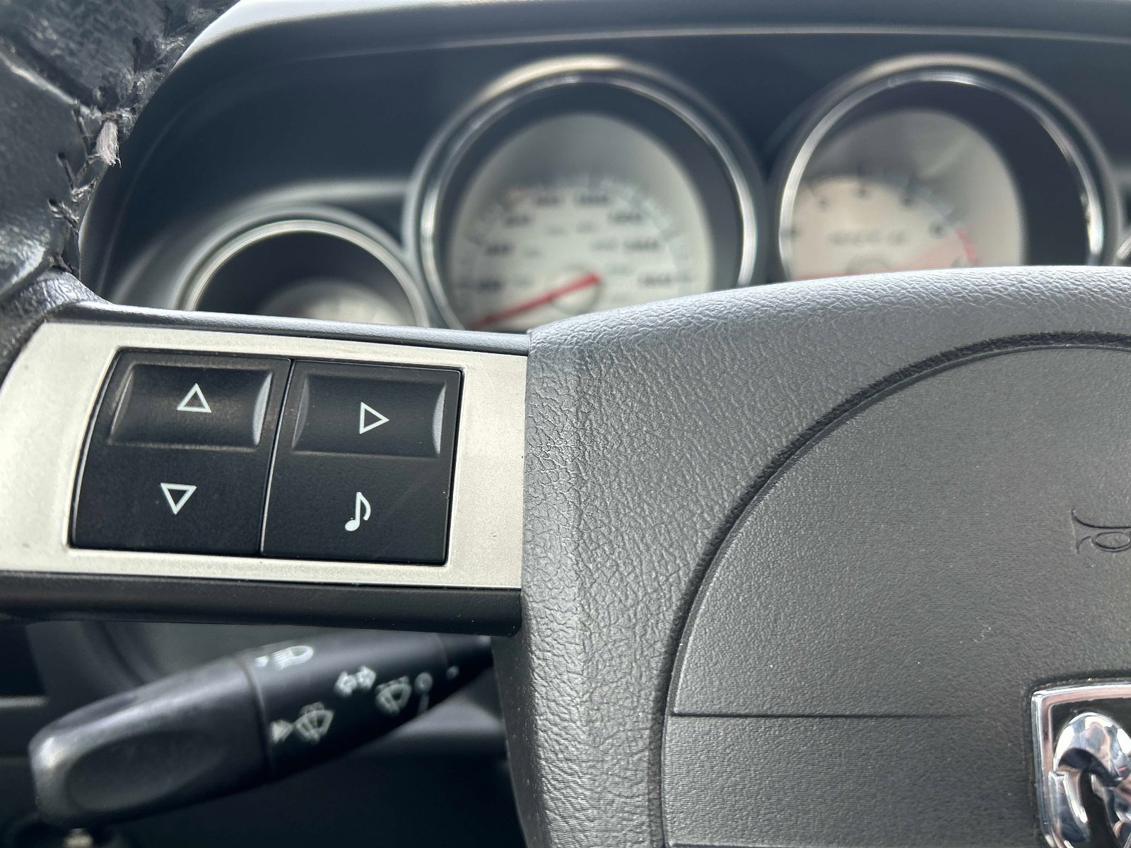 Used 2010 Dodge Challenger SRT8 w/ SRT Option Group II image 24