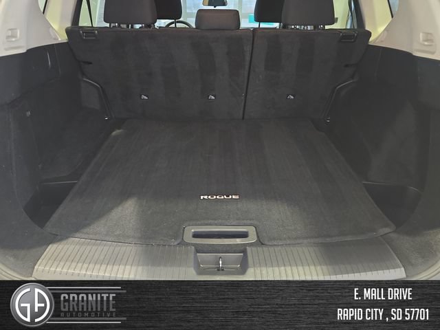 Used 2024 Nissan Rogue SV AWD/4WD image 22