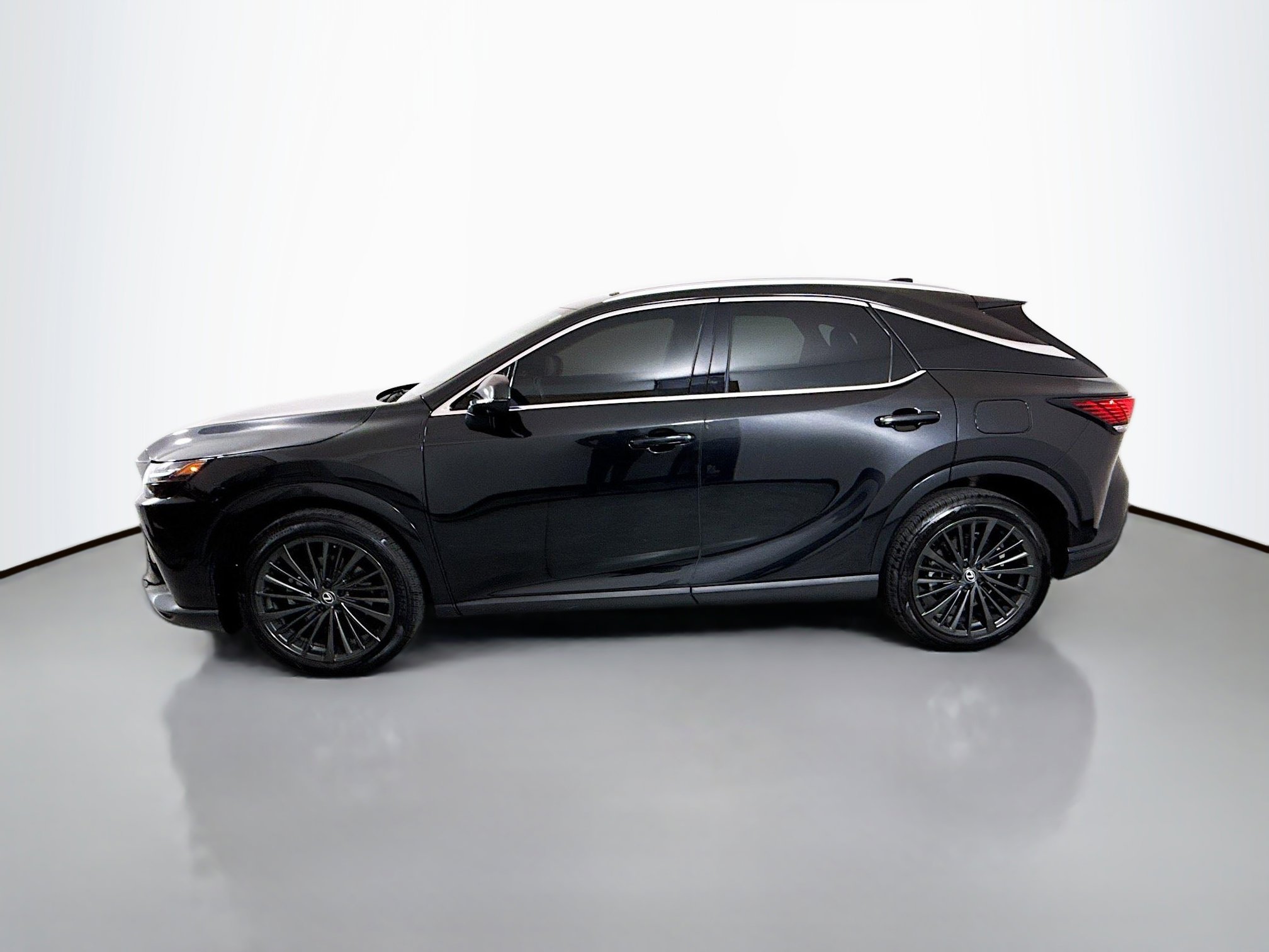 Used 2024 Lexus RX 350 Premium w/ Convenience Package image 4