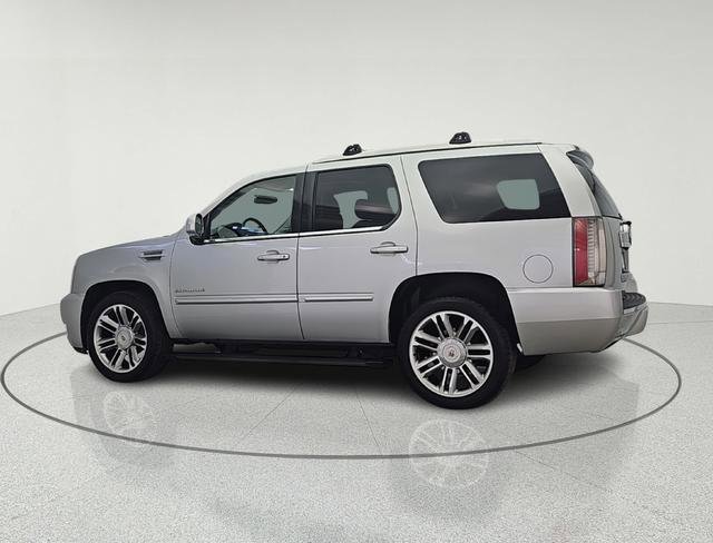 Used 2014 Cadillac Escalade Premium image 5