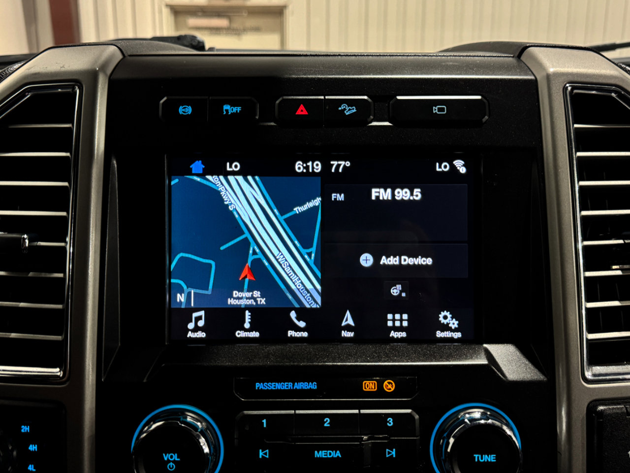 Used 2017 Ford F250 Lariat w/ Lariat Ultimate Package image 54