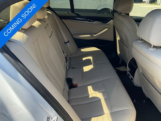 Used 2018 BMW 530i xDrive w/ Premium Package AWD/4WD image 5