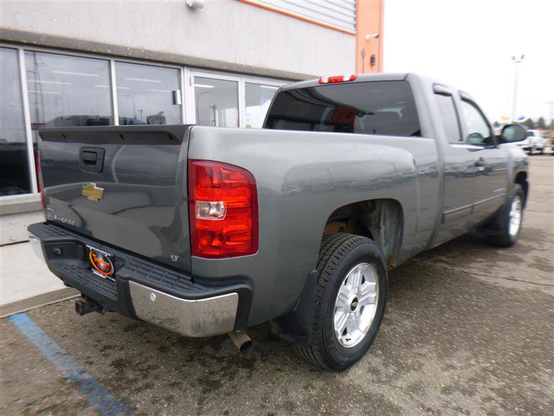 Used 2011 Chevrolet Silverado 1500 LT w/ All-Star Edition image 3