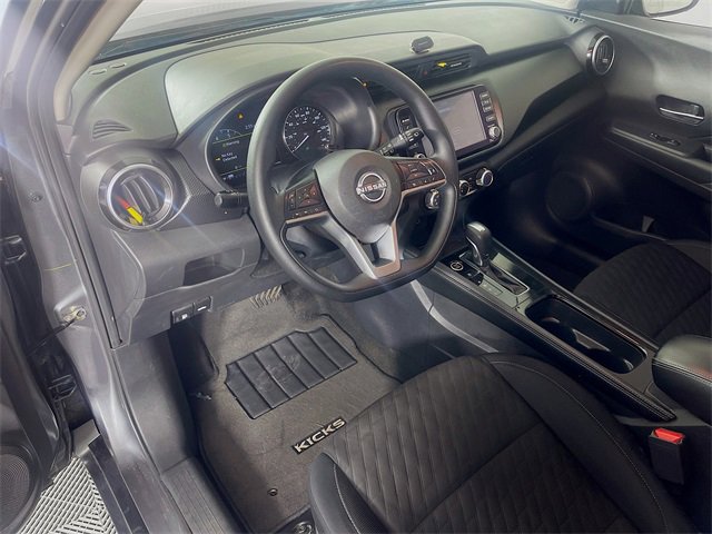 Used 2023 Nissan Kicks SV image 10