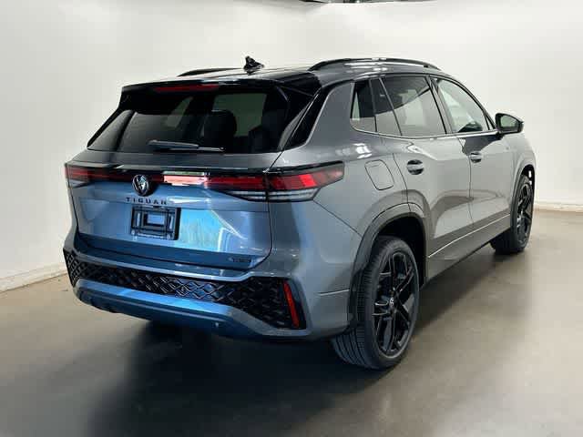 New 2026 Volkswagen Tiguan SE R-Line AWD/4WD image 29