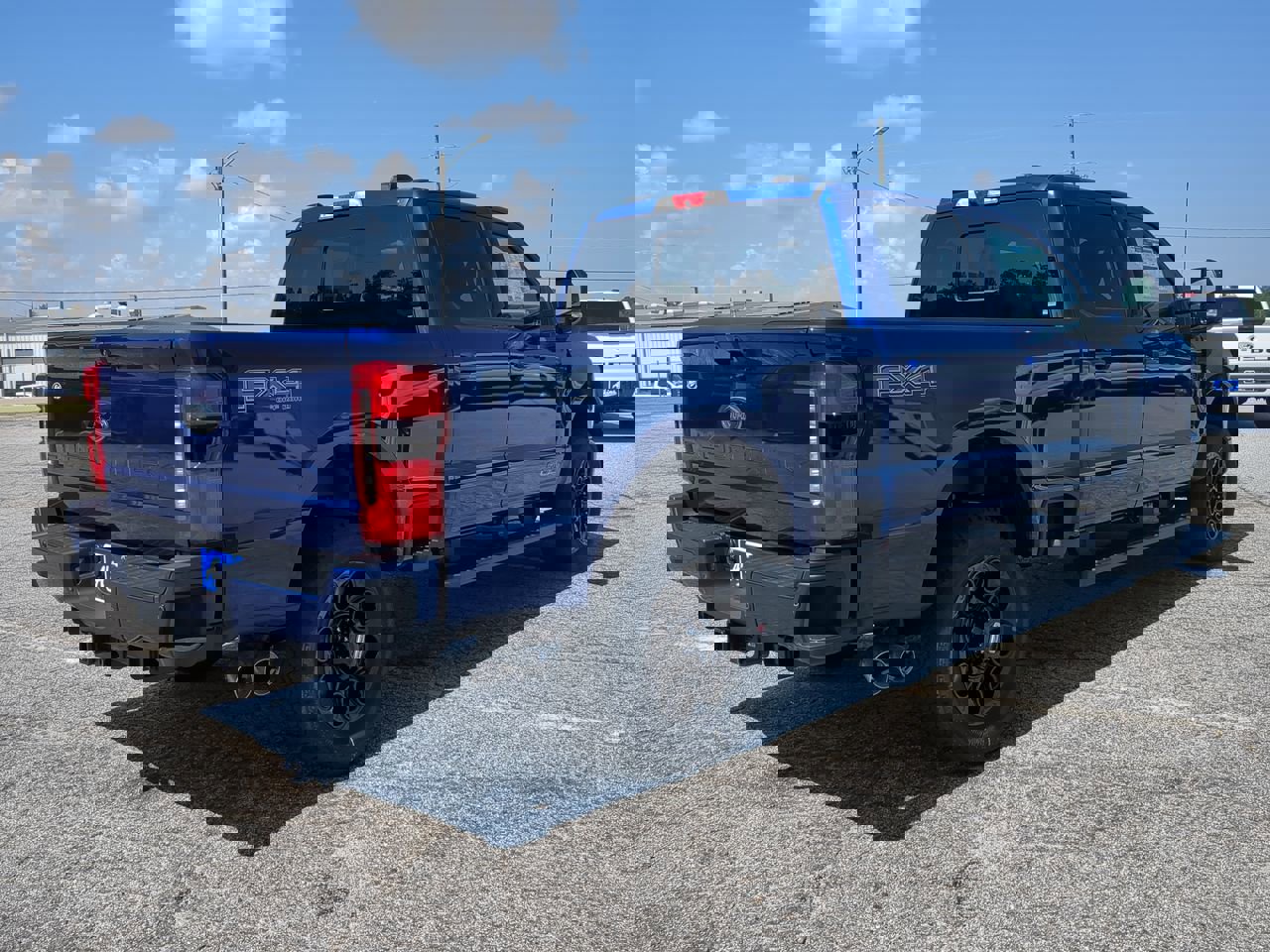 New 2026 Ford F250 Lariat w/ Black Appearance Package image 3