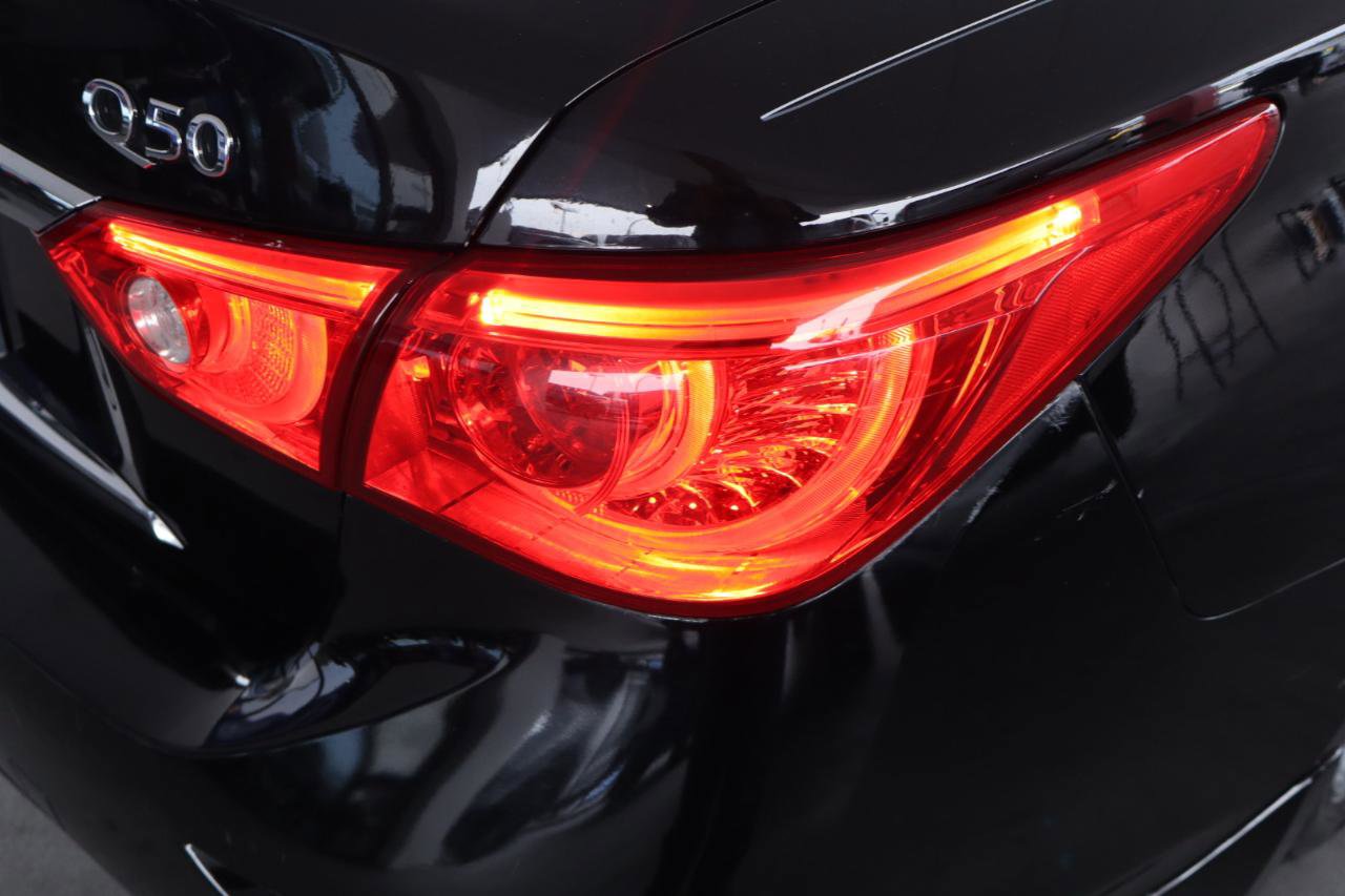 Used 2017 INFINITI Q50 3.0t Premium image 48