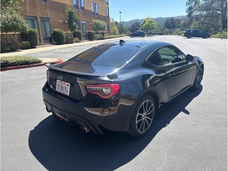 Used 2020 Subaru BRZ Limited RWD image 7