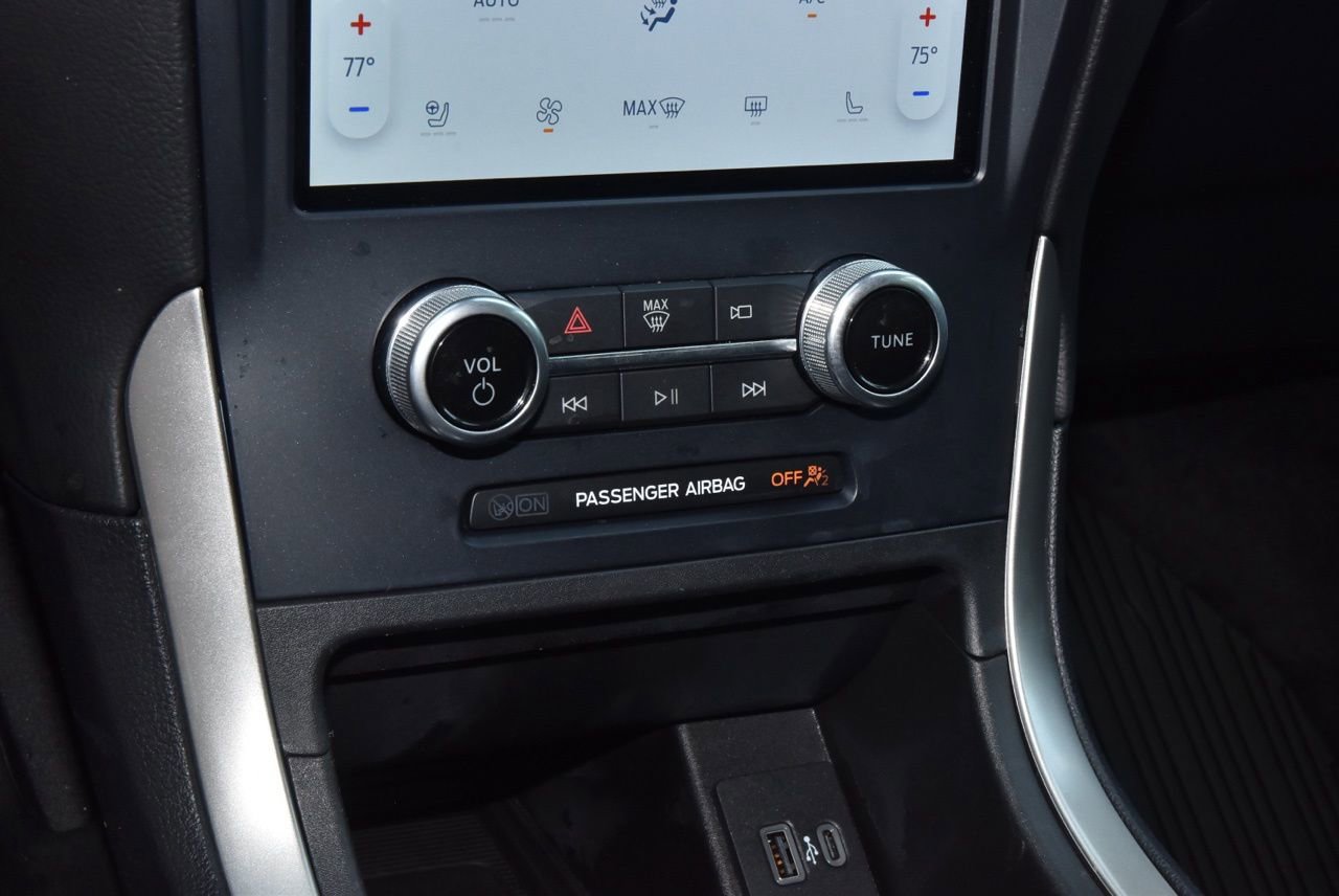 Used 2023 Ford Edge SEL w/ Convenience Package image 29