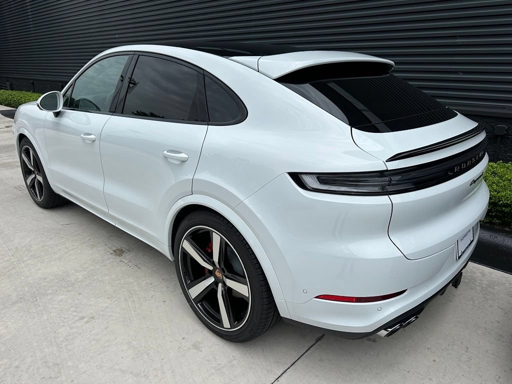 New 2026 Porsche Cayenne S AWD/4WD image 3