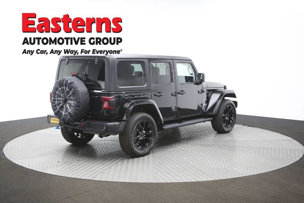 Used 2023 Jeep Wrangler Unlimited Sahara image 40