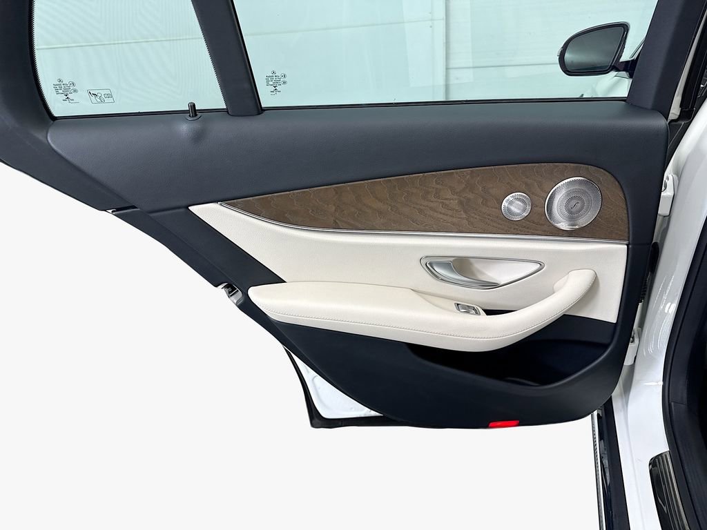 Used 2022 Mercedes-Benz E 450 4MATIC All-Terrain Wagon image 25