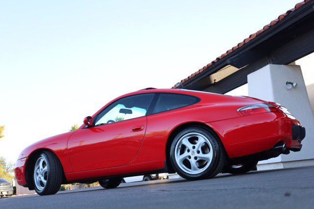 Used 2000 Porsche 911 Carrera RWD image 17
