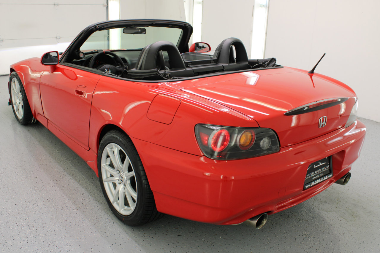Used 2004 Honda S2000 image 6