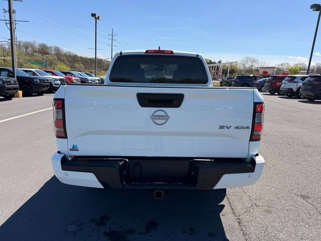 Certified 2024 Nissan Frontier SV w/ Technology Package image 6