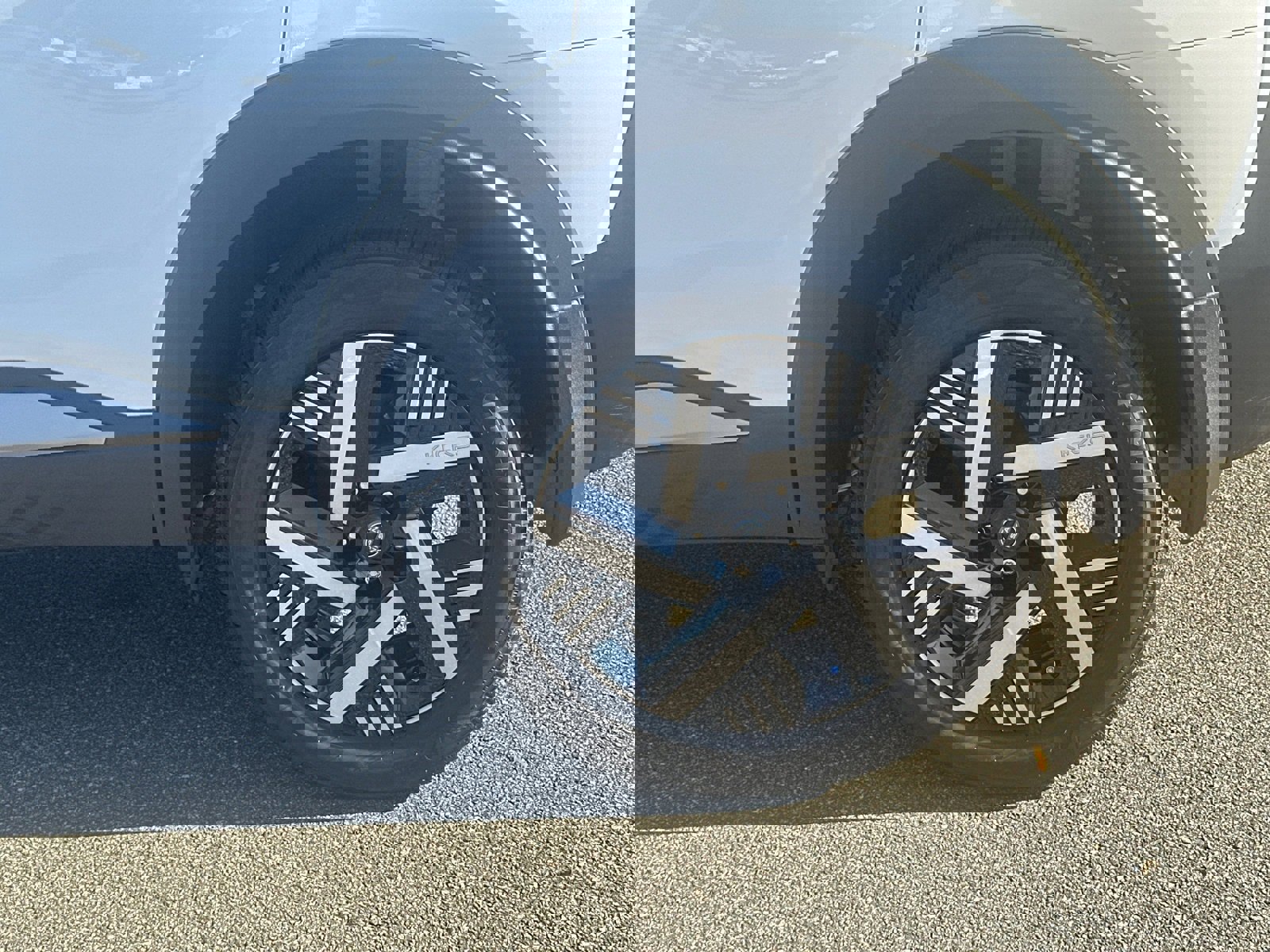 New 2026 Nissan Kicks SV image 19