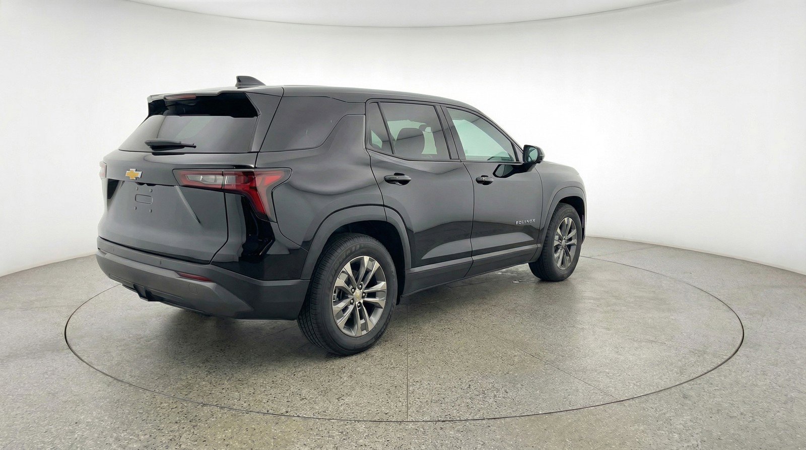 Used 2025 Chevrolet Equinox LT FWD image 9