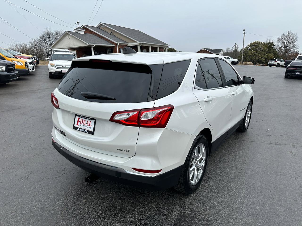 Used 2021 Chevrolet Equinox LT AWD/4WD image 4